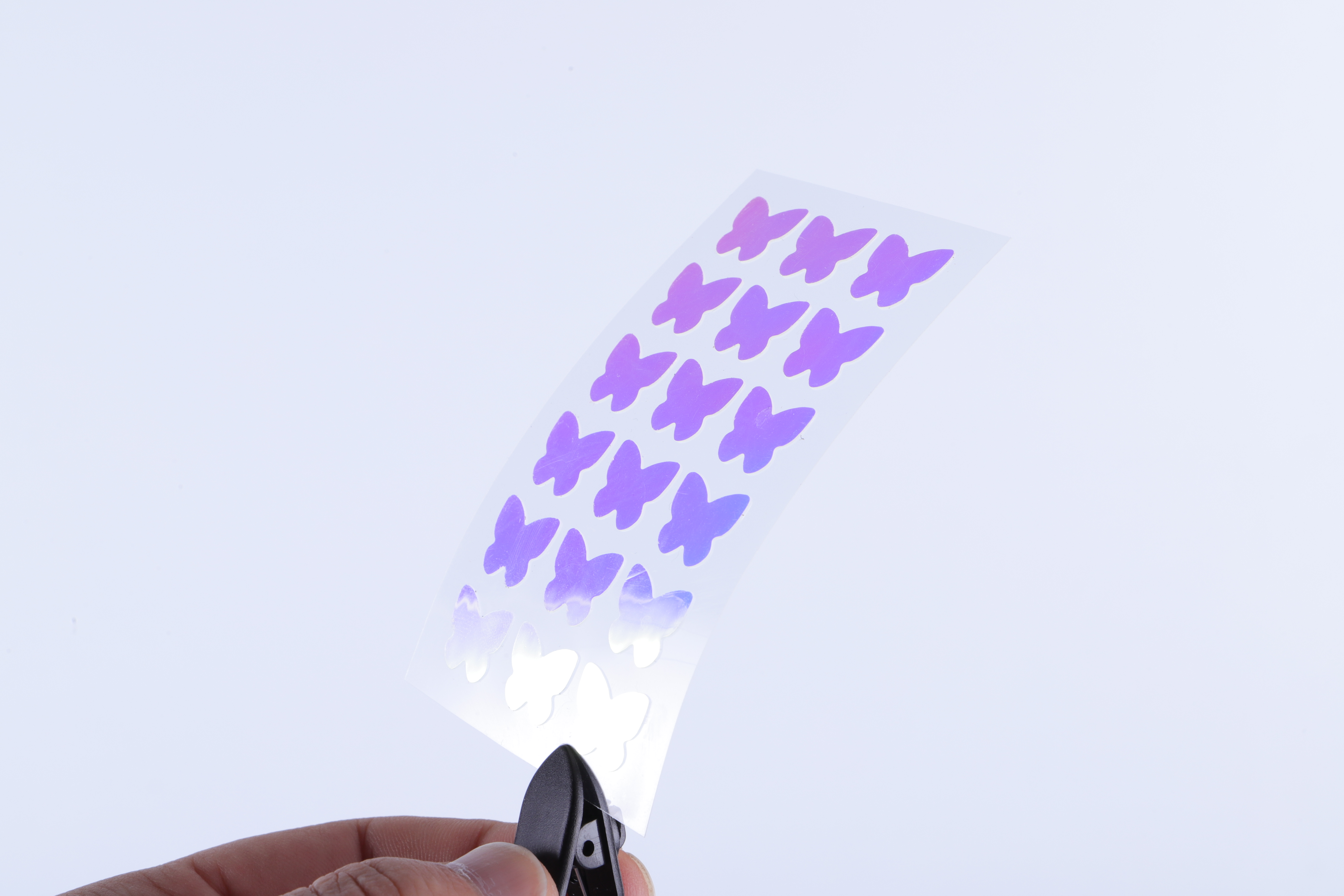 Дизайнерский красочный гидроколлоидный пластырь от прыщей с синей бабочкой